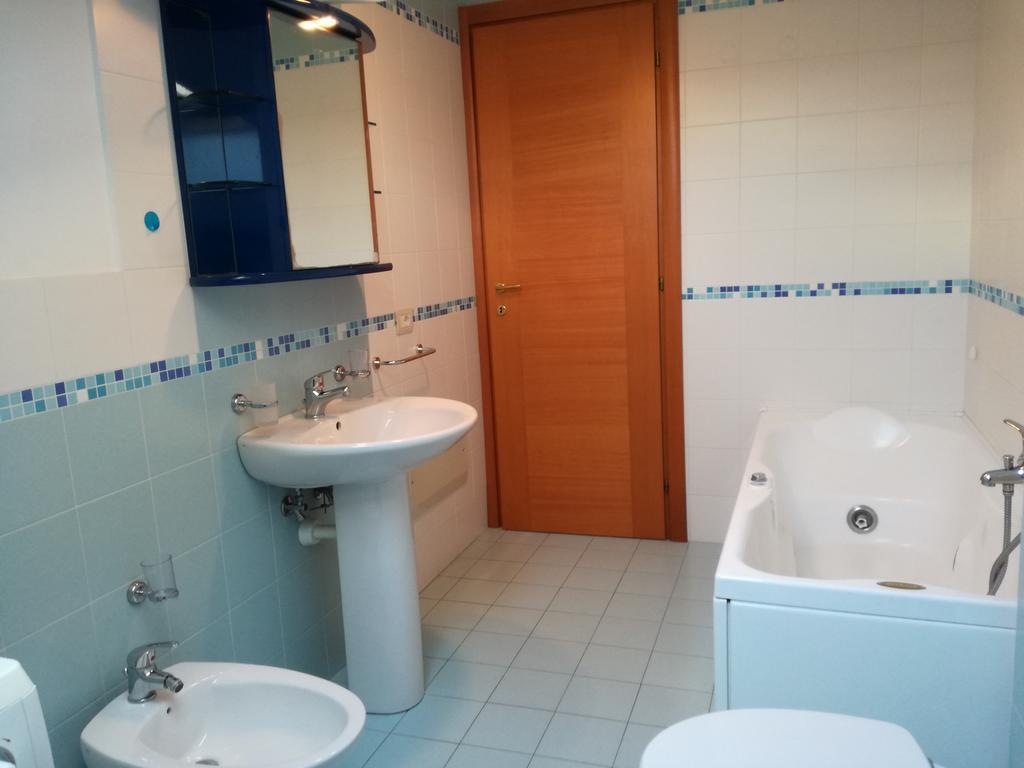 Stella Marina Apartment Alba Adriatica Bagian luar foto